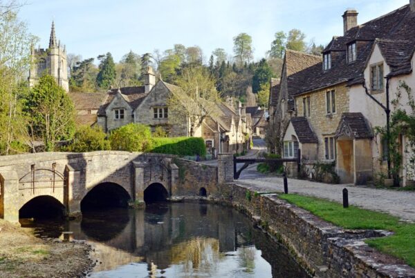 This is an image of a small street full of cute, quaint houses in the Cotswolds.