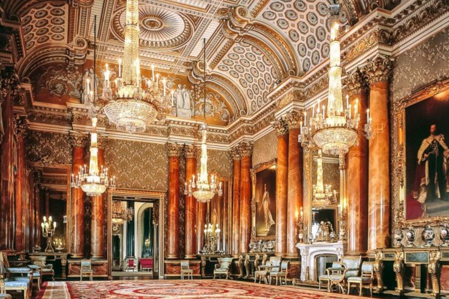 This is an image of one of the state rooms in Buckingham Palace.
