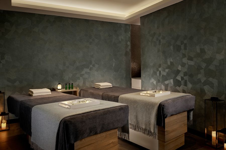 Two beds in a relaxed environment at the Montcalm Hotel, which is one of the best hotels in London with a spa