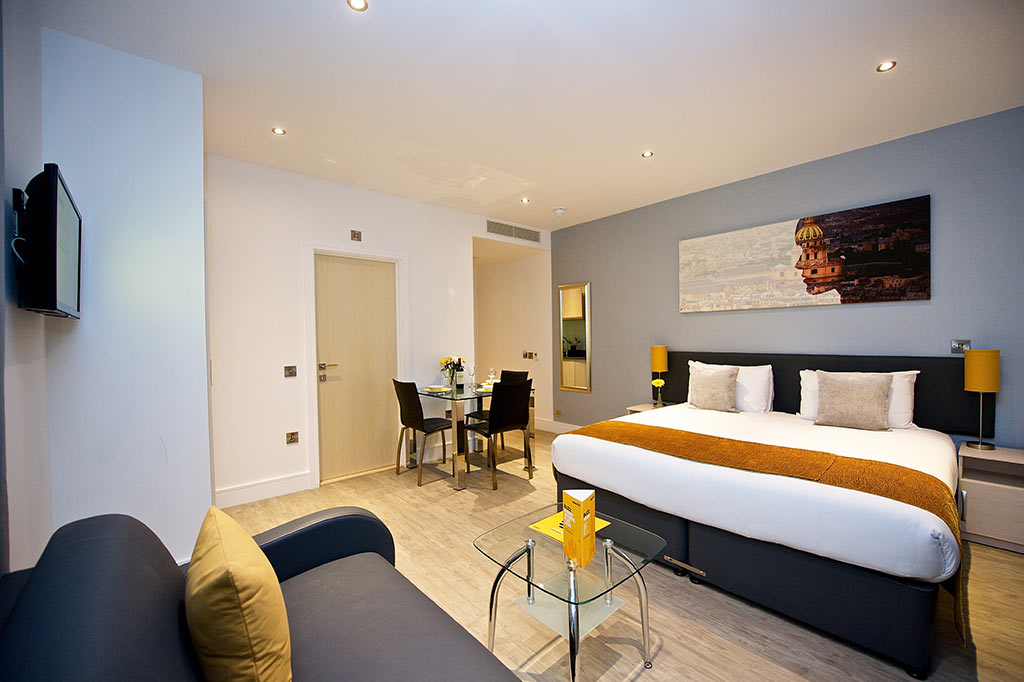 StayCity offers mini-apartments for travelers on a budget and who don’t anticipate spending a ton of time in their rooms. You can book for up to four people (two on a sofa bed, perfect for the kids) without spending too much cash, especially when choosing their Covent Garden location, which is as central as you can get when it comes to apart-hotels in London.