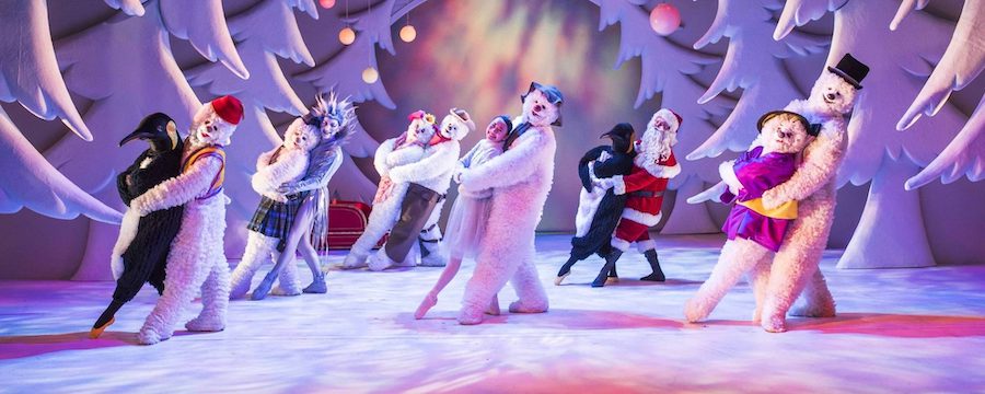 Snowman is an adaptation of Raymond Briggs’ book explores the winter wonderland of a boy and a snowman that comes alive. A two-hour piece by Birmingham Repertory Theatre with an engaging mix of dance, live music, storytelling, and magic.