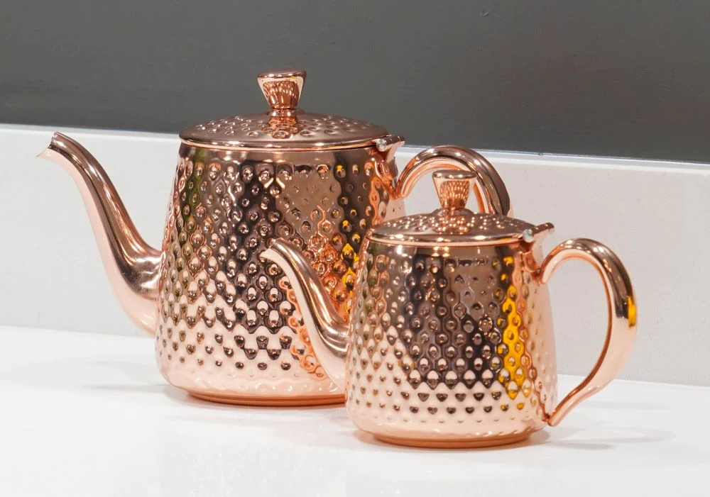 Sandringham Copper Teapot by Algerian Coffee Stores 