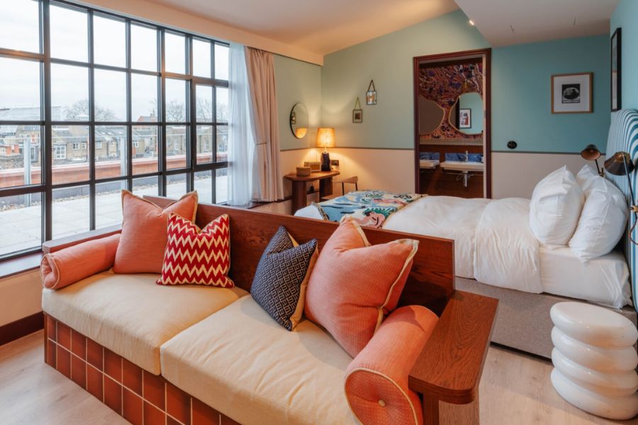 Daylit room at Chiswick Hometel, overlooking the London city view