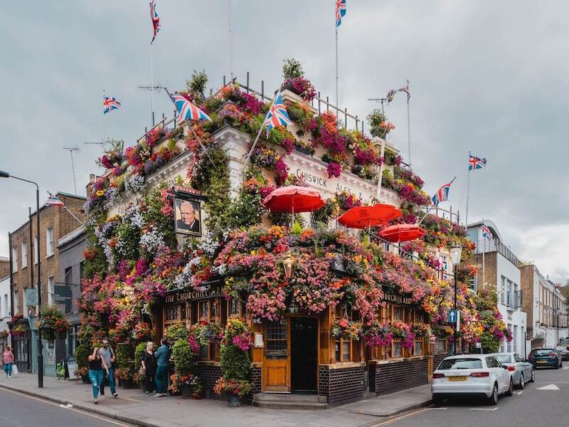 8 Gorgeous London Pubs to Visit - Most Gorgeous Pubs in London that you should definitely visit