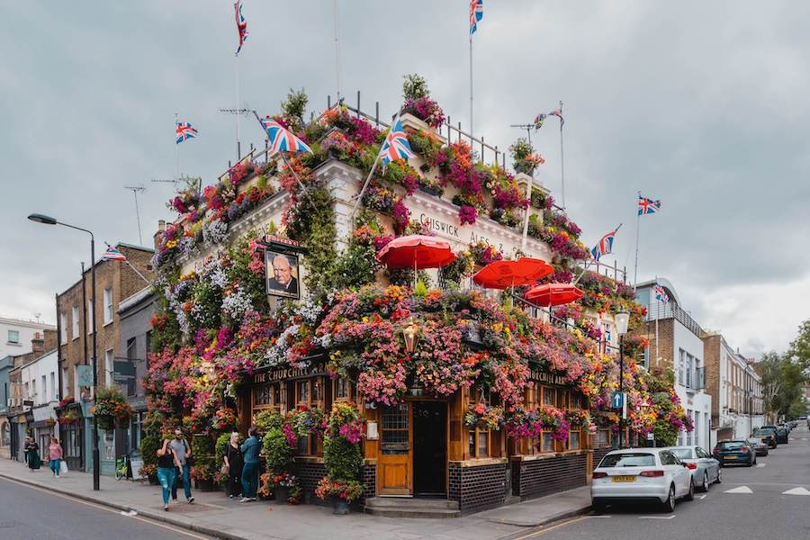 8 Gorgeous London Pubs to Visit