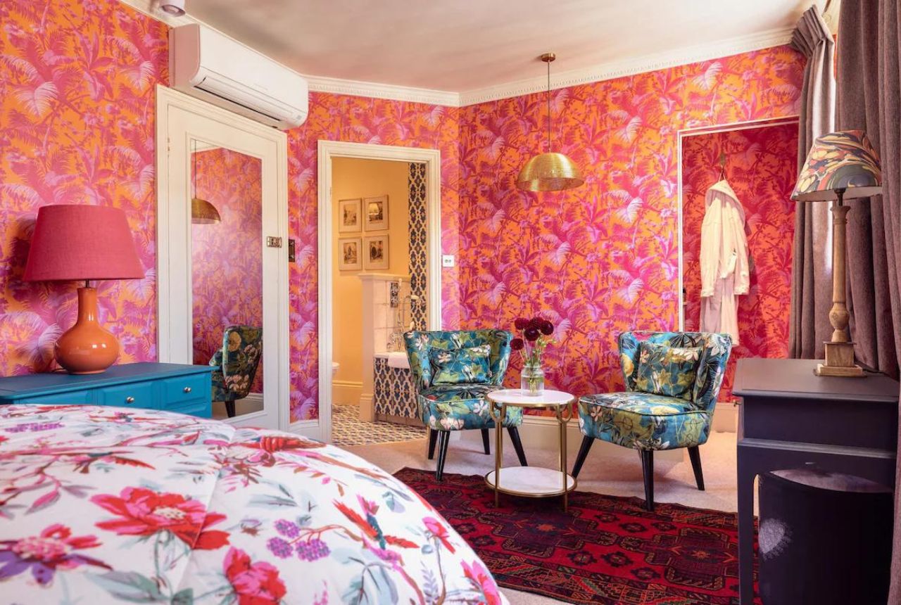 8 Quirky London Hotels You’ll LOVE Staying At