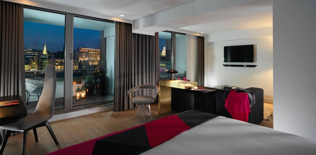 Sea Containers is the best hotel in London that offers you the best views, stay, experiences in London and is close to all the popular attractions in the city.