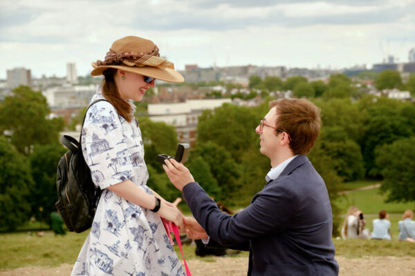 Surprice marriage proposal at London Primrose Hill_23