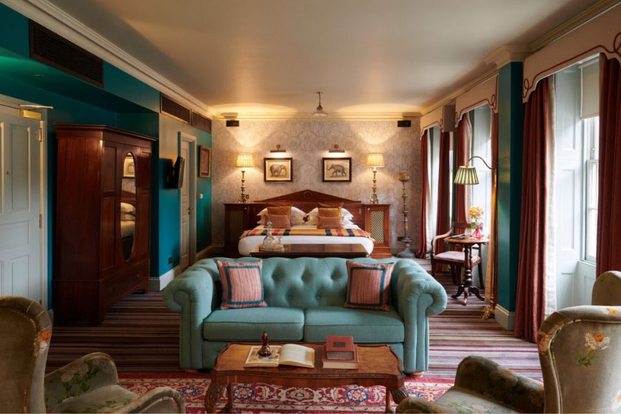 Zetter Townhouse's infamous Victorian interiors being reflected in their king-size room
