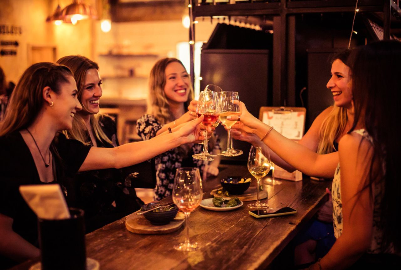 Top Drinking Tours and Experiences in London