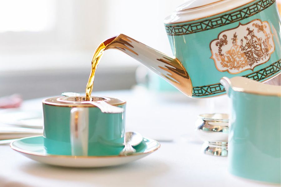 Find the best authentic royal tea collection along with a good afternoon tea experience at Fortnum and Mason