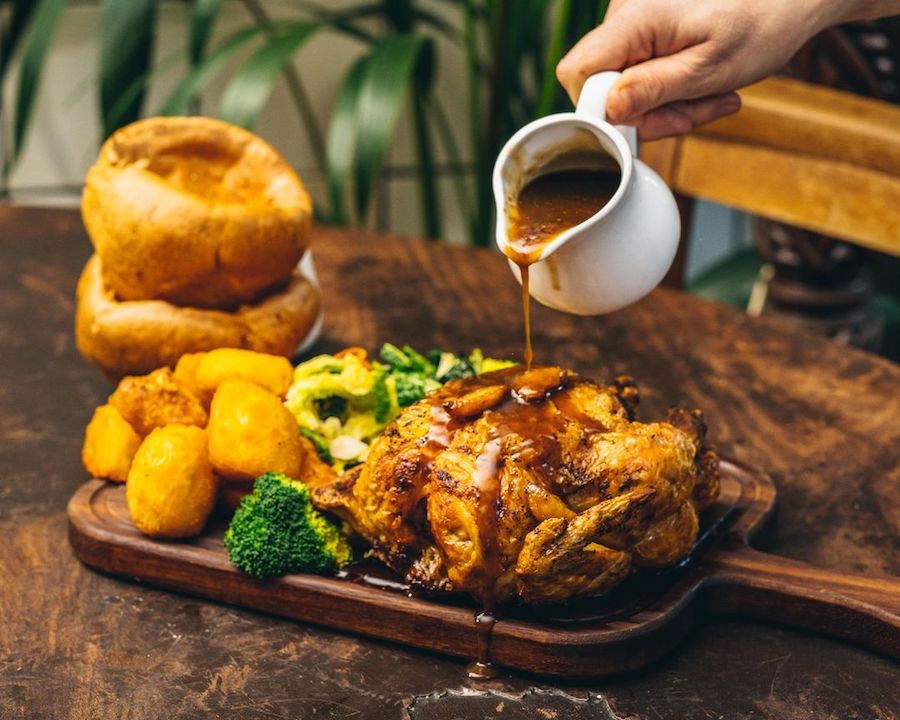 What to Do in London in January - Get a Sunday Roast