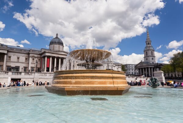 Things to Do in London for Visually Impaired Travellers - What to do in London that is accessible for visually impaired people - fountain and statue in front of the National Gallery