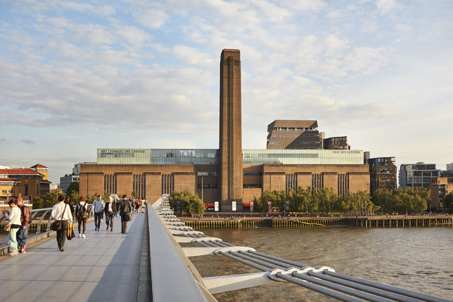 The majestic Tate Modern Museum overlooking the bankside.