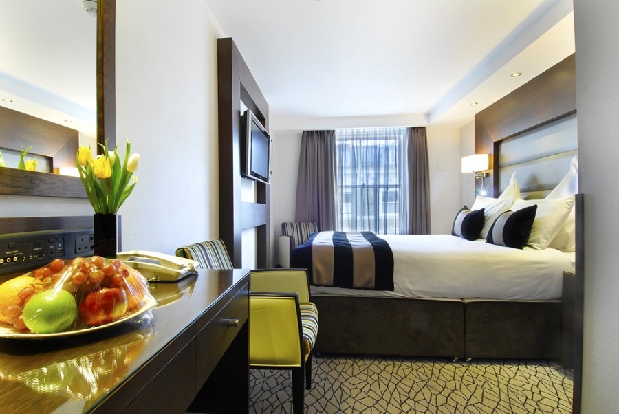 8 Stylish London Hotels That Cost Less Than £150 Per Night